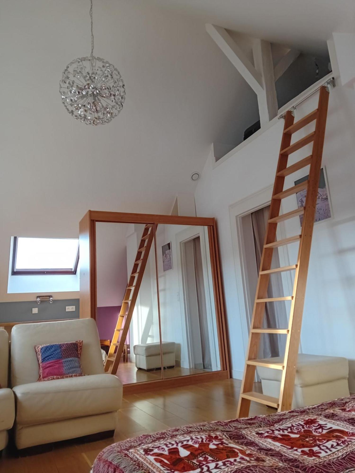 Apartamento Loft Sur La Bievre Bievres Exterior foto
